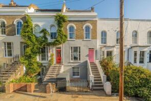 13b, St Thomas's Gardens, London NW5 4EX