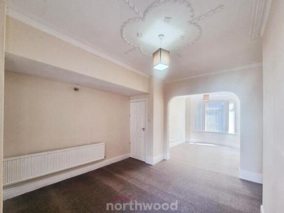 3 bed Terraced for sale Image 8