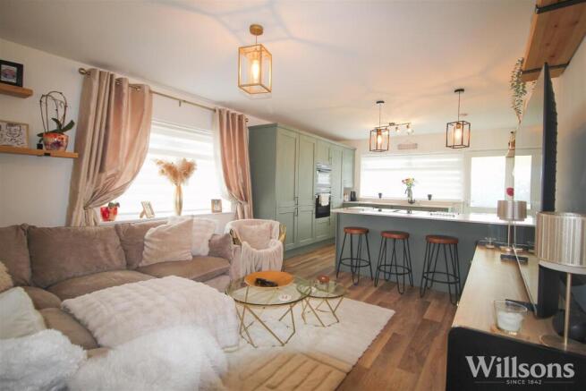 Open Plan Living/Kitchen