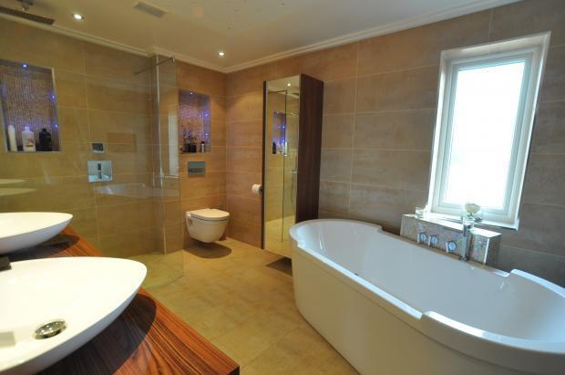 En-suite bathroom