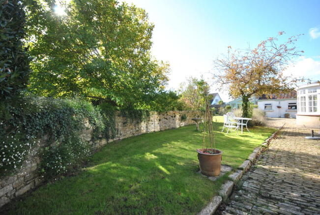 Photo 14