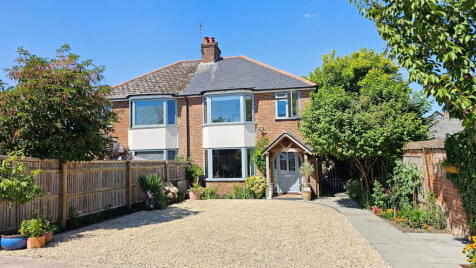 St. Nicholas Road, Newbury, RG14 5PR