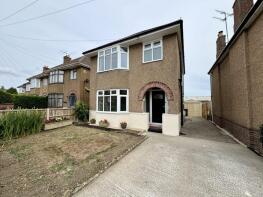 82, Lyde Road, Yeovil BA21 5DH