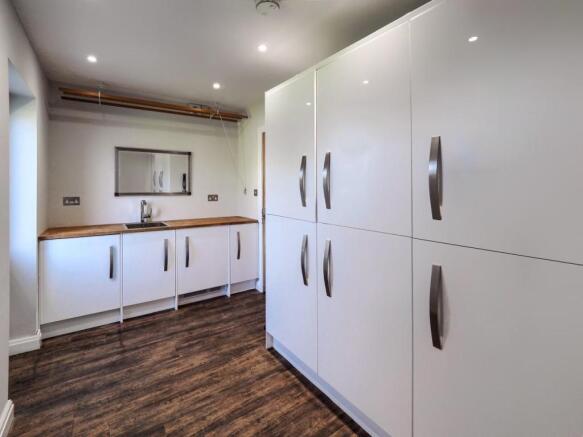 Utility Room.jpg