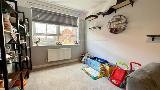3 bed Semi-Detached for sale Image 5