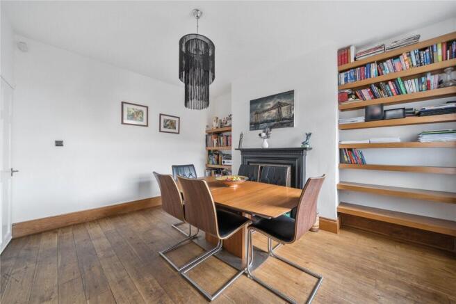 4 bed Terraced for sale Image 6