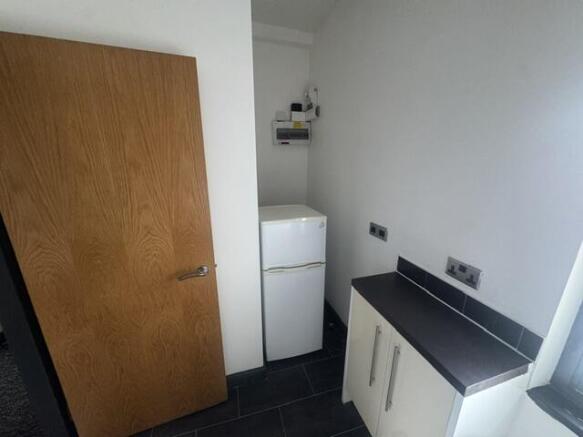 1 bed Apartment to rent Image 7