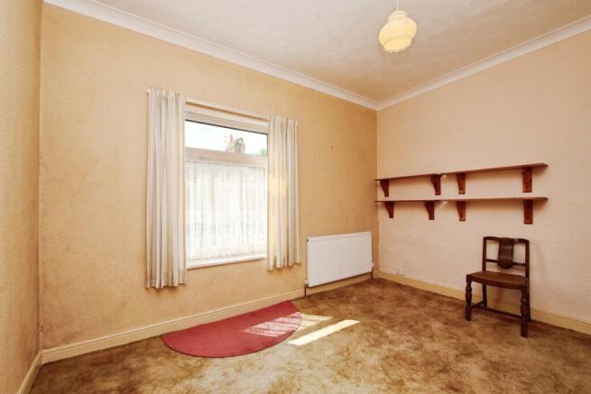 2 bed Terraced for sale Image 8