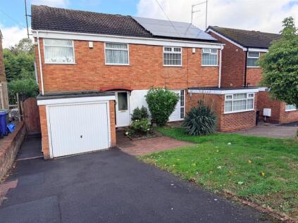 Nursery Gardens, Stourbridge, DY8 4AS