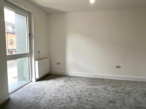 4 bed Town House to rent Image 5