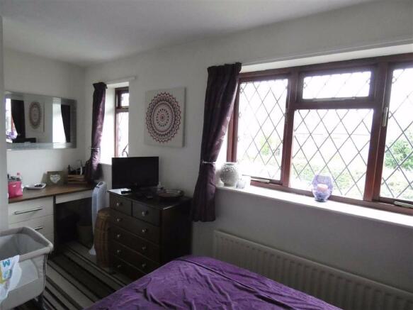 BEDROOM 1