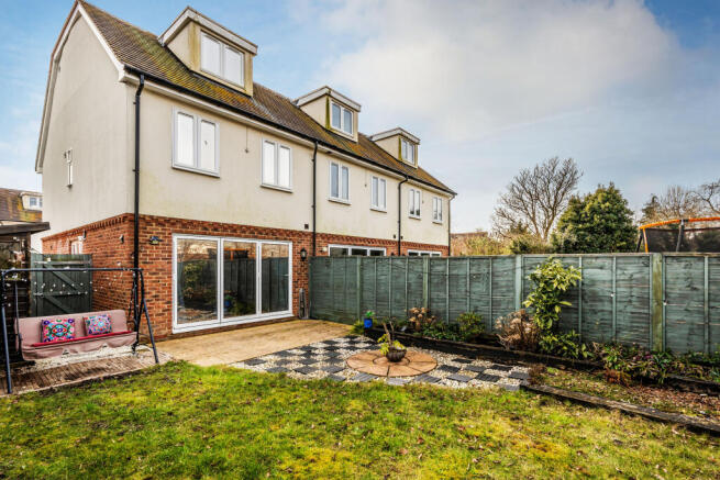 7-Weald-Gardens-32