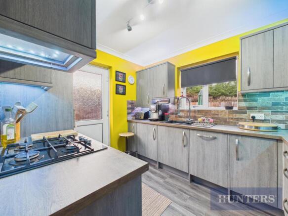 3 bed Semi-Detached for sale Image 4