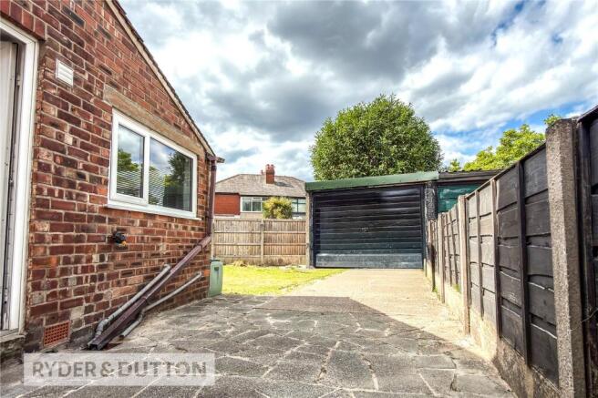 3 bed Semi-Detached for sale Image 8