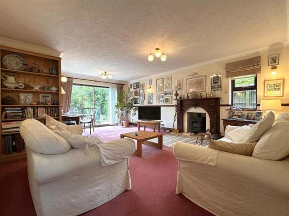 Triple-Aspect Living Room 227