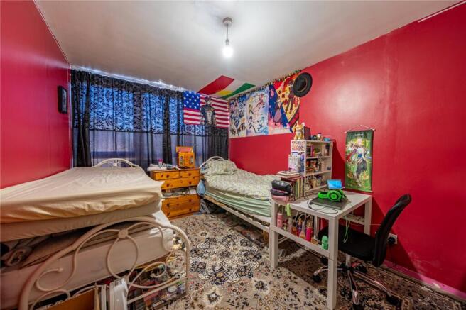 2 bed Apartment for sale Image 5