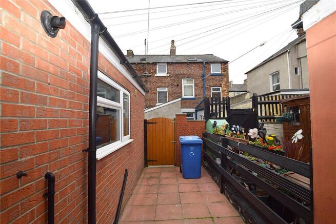 2 bed Terraced for sale Image 9
