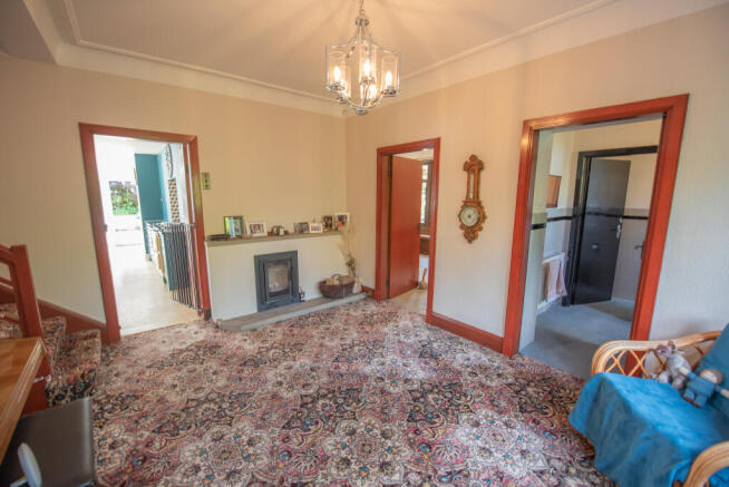 4 bed Detached for sale Image 7