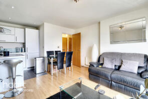 10, Ivory Court, Queen Mary Avenue, South Woodford, London E18 2FL
