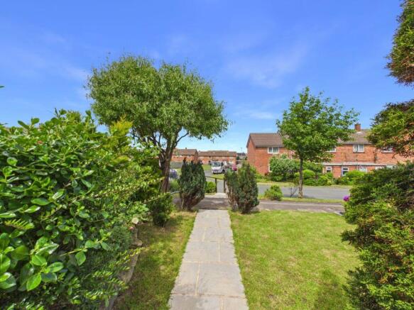 2 bed Terraced for sale Image 12