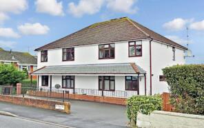 3, The Old Priory Mews, Victoria Road, Southampton SO32 1NJ
