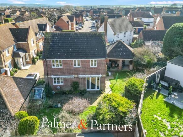 Stanley Rise, Chelmer Village, Chelmsford, Essex, CM2 photo 4