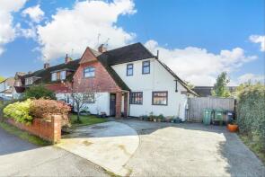 7, Forge Meadows, Ashford TN27 9QW