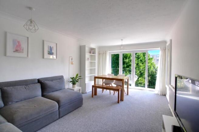 Living room 1
