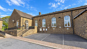Flat 2, 27, Redman Garth, Haworth, Keighley BD22 8EY