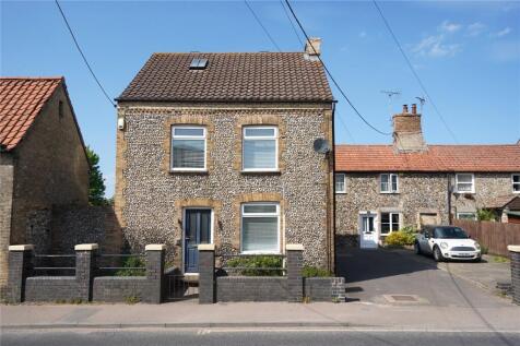 Kingsway, Mildenhall, Bury St. Edmunds, Suffolk, IP28