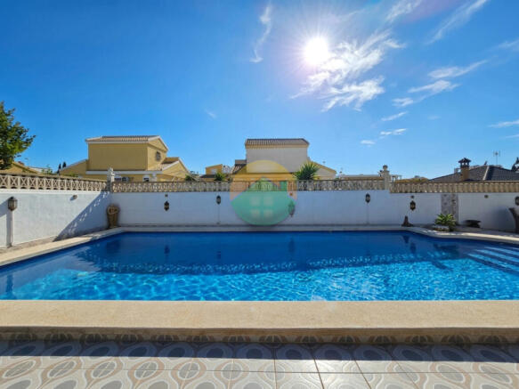 3 Bedroom Detached For Sale-NEB662i-3