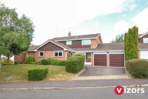 2, Lechlade Close, Redditch B98 8RN