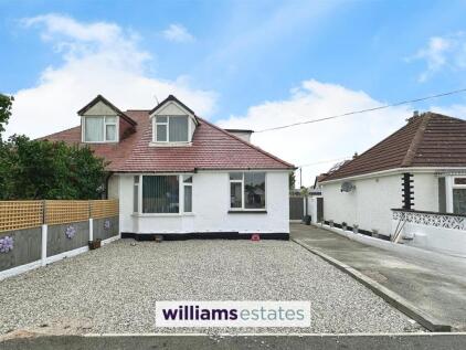 Deric Close, Prestatyn, LL19