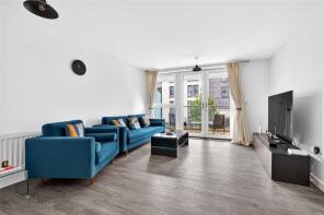 Flat 10, Estienne House, Chieftain Road, Longcross KT16 0DB
