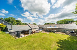 Longbarn, Tresahor Veor, Access To Tresahor Veor, Tresahor, Falmouth TR11 5PL