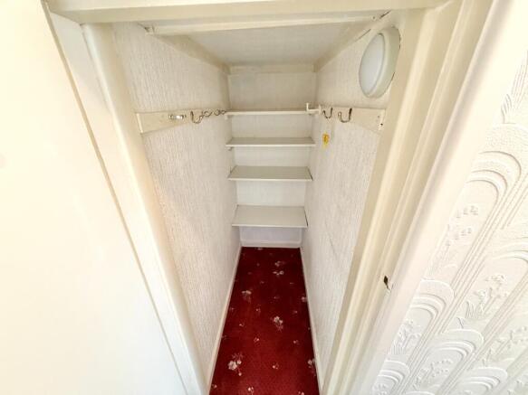 1 bed Ground Flat for sale Image 7