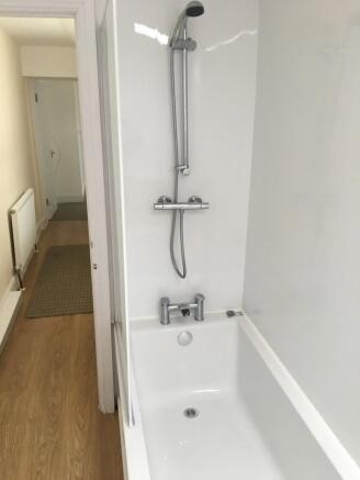 Bathroom & Sh...