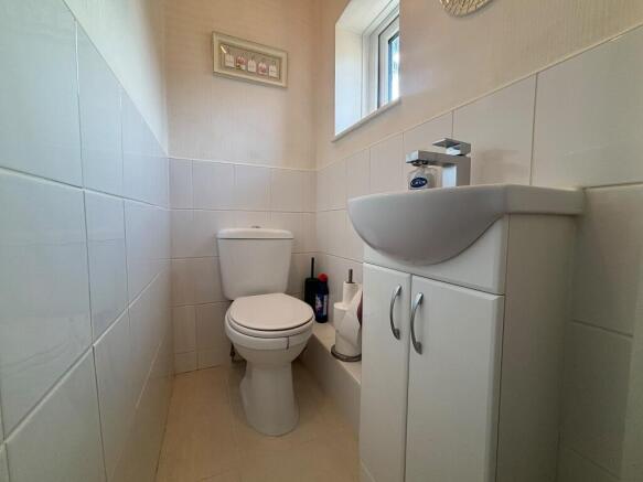 2 bed Terraced for sale Image 12