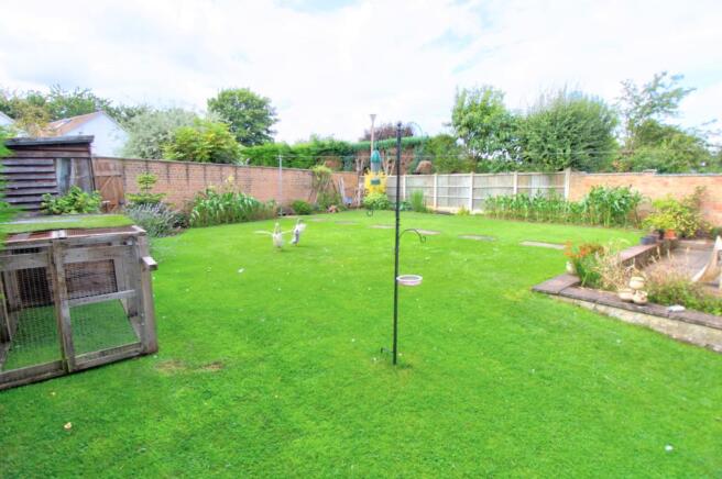 REAR GARDEN (LD)