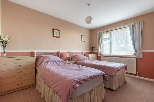 Bedroom 2 (Double)