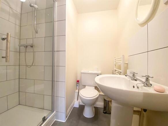 Ensuite.jpg