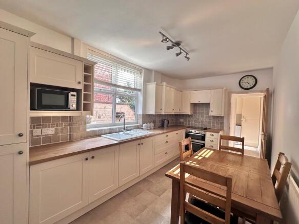 Kitchen Diner.1
