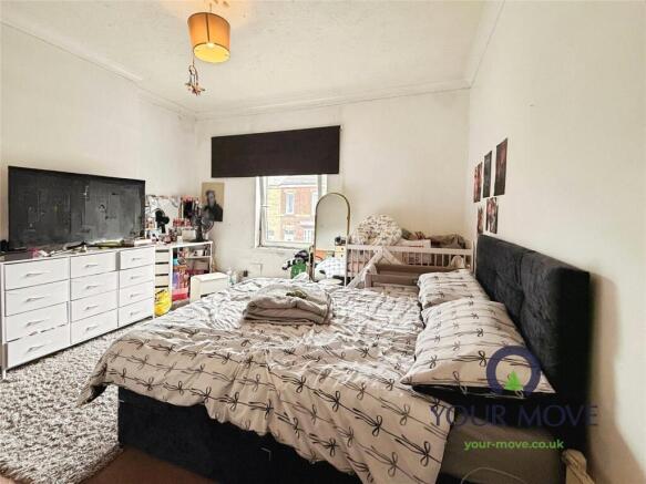 3 bed Terraced for sale Image 7