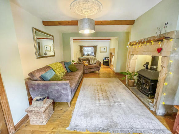 4 bed Detached for sale Image 10
