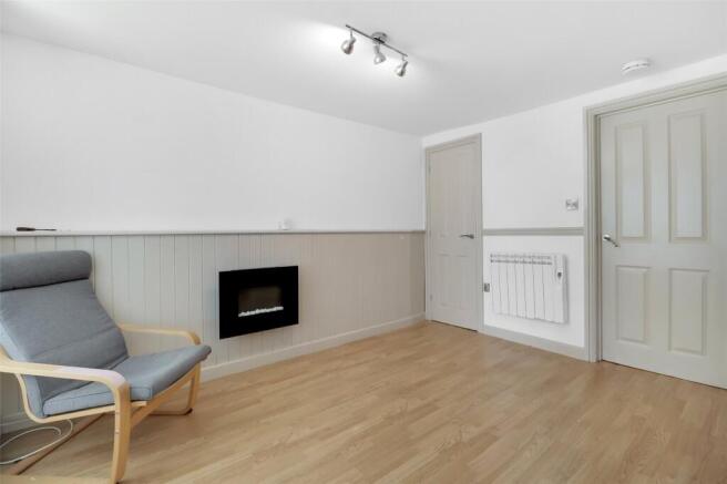 Newport Road, Barnstaple, Devon, EX32 photo 4