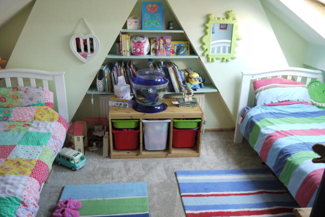 Photo 9