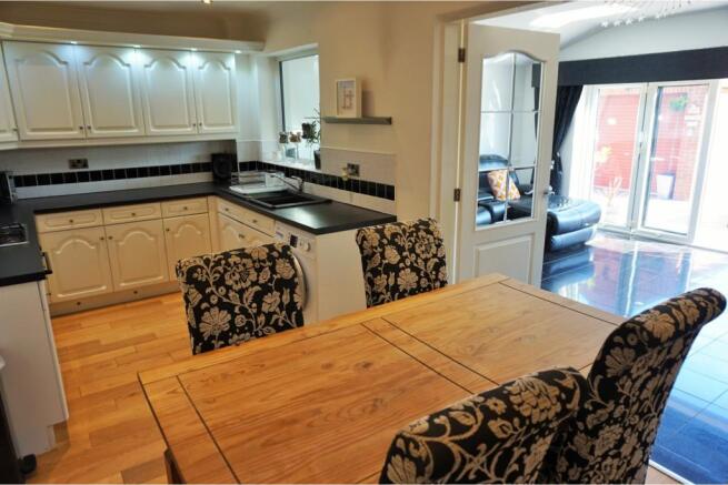 Kitchen / Diner