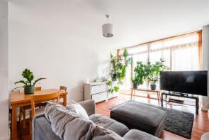 Flat 7, Bernard Hegarty Lodge, Lansdowne Drive, Hackney, London E8 3EP