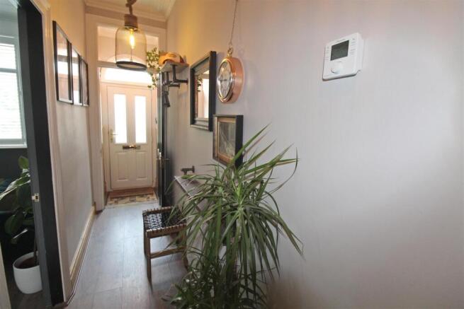 Entrance Hallway1.jpg