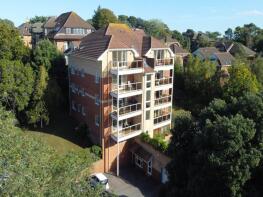 1, 5 Broomrigg, Belle Vue Road, Poole BH14 8UE